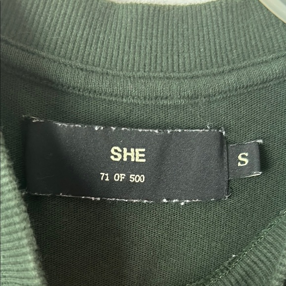 Darc Sport Green Crop Top - Picture 2 of 5